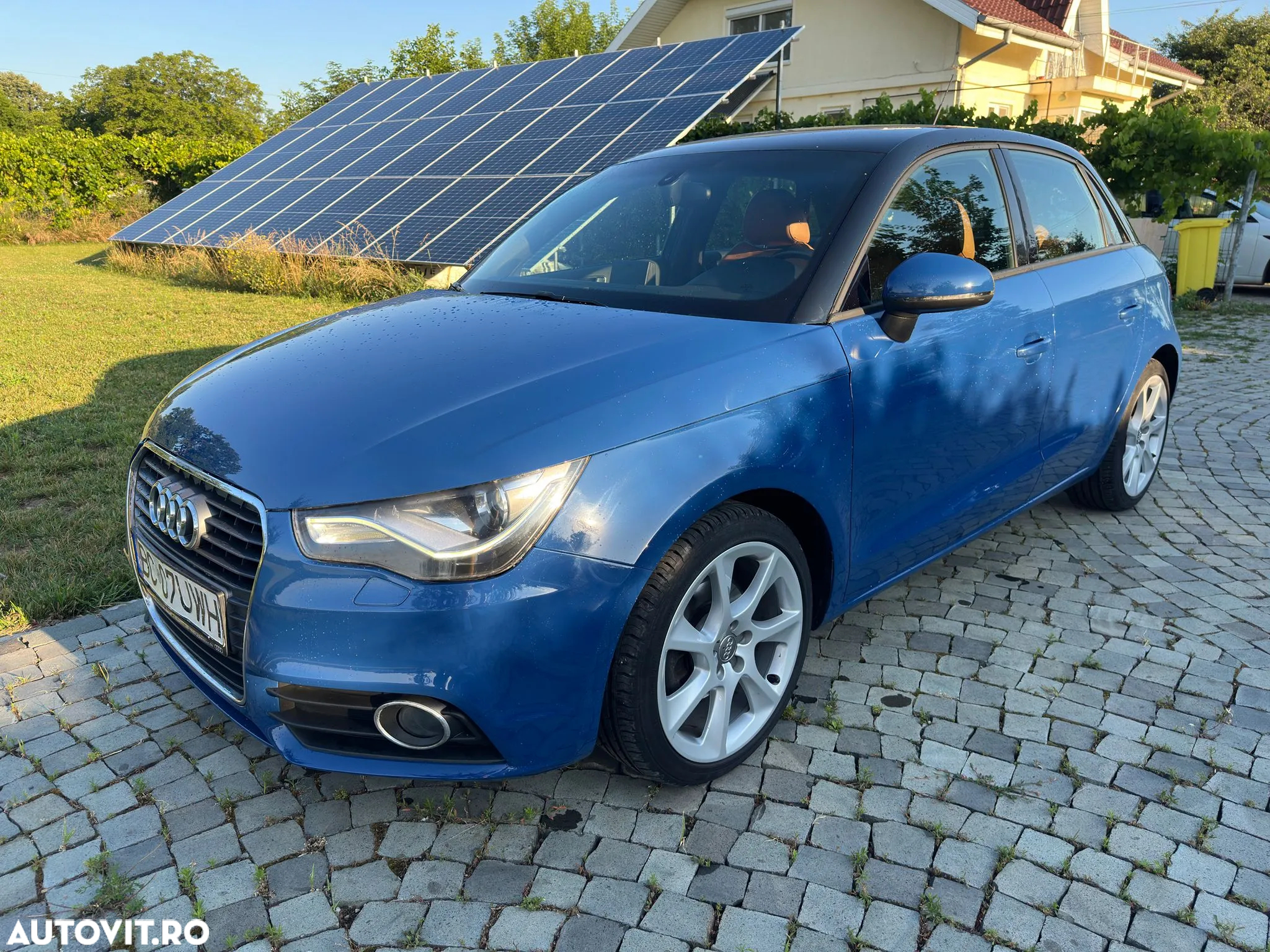 Audi A1 1.6 TDI Sportback Attraction - 6