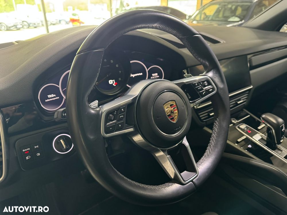 Porsche Cayenne Tiptronic S Platinum Edition - 13