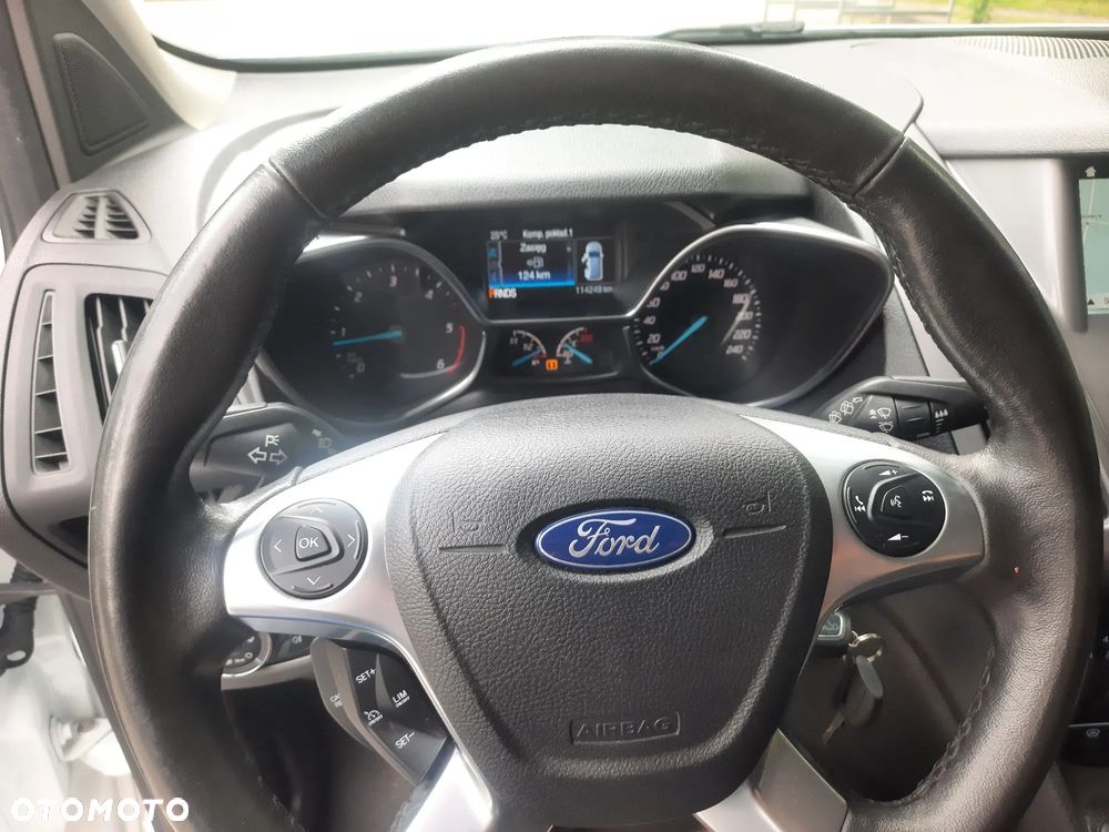Ford Tourneo Connect Grand - 12
