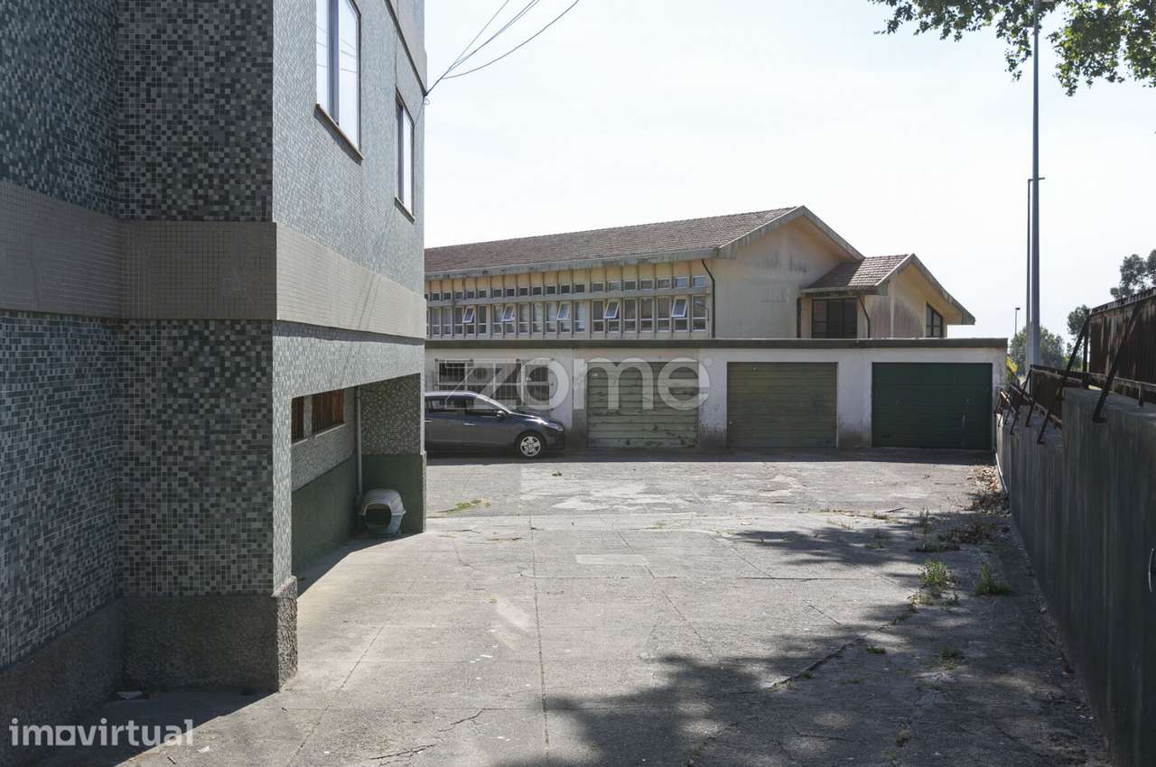 Apartamento T3 C/2 Varandas, 2 wc´s e Box em Aldoar, Porto - Grande imagem: 4/29