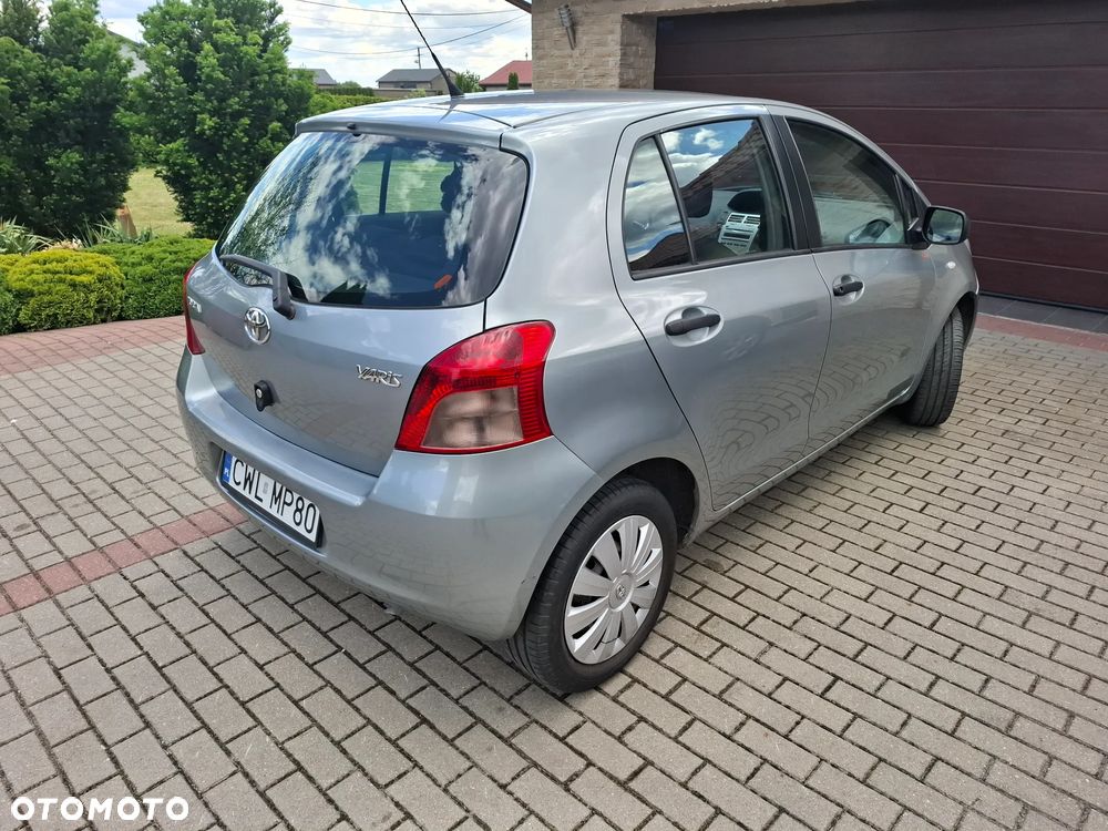 Toyota Yaris 1.0 VVT-i Luna - 5