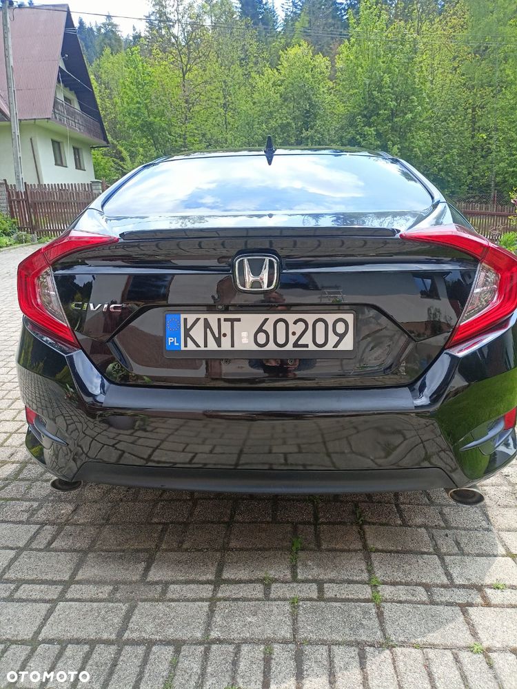 Honda Civic 1.5 i-VTEC Turbo CVT Sport - 2