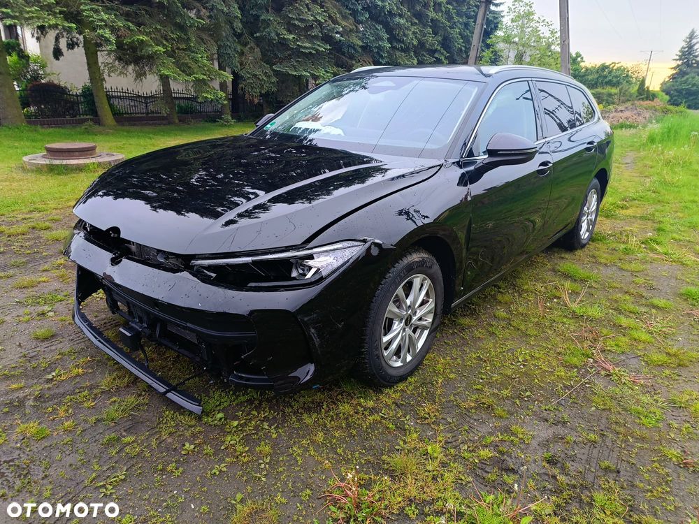 Volkswagen Passat 2.0 TDI SCR DSG - 1