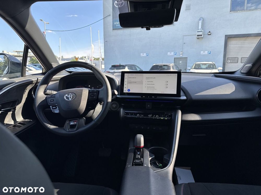 Toyota C-HR - 11