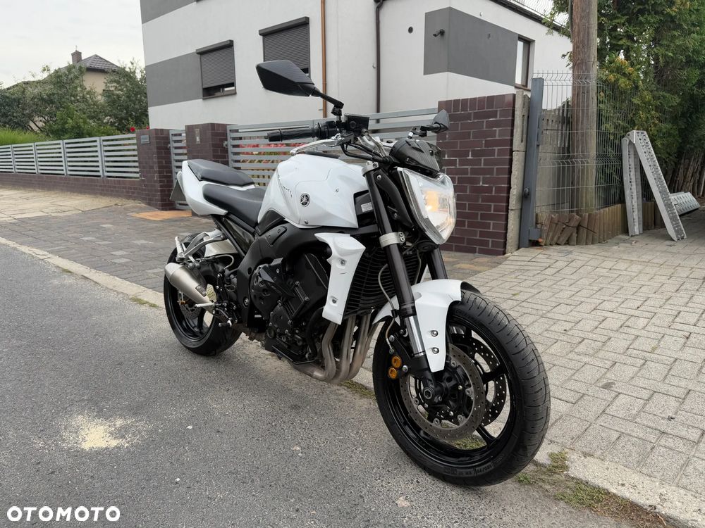 Yamaha FZ - 1