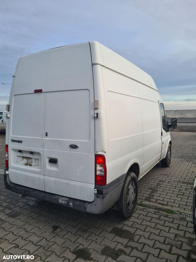 Dezmembram Ford Transit 2.4 diesel euro 5 tractiune spate din 2012 - 4
