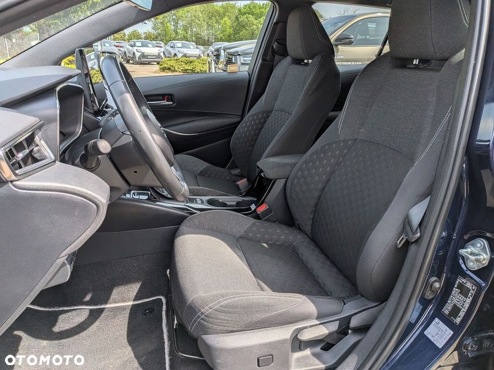 Toyota Corolla 1.8 Hybrid Comfort - 34