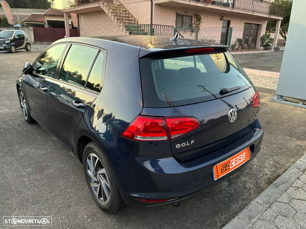 VW Golf 1.6 TDi Confortline - 5