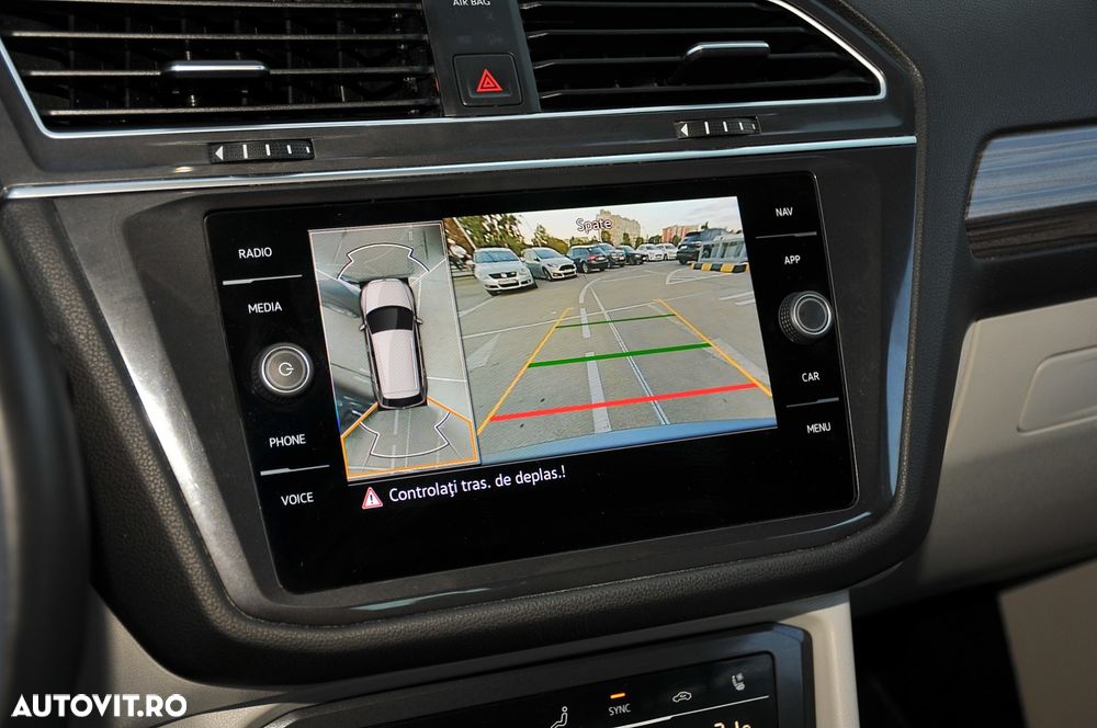 Volkswagen Tiguan 2.0 TDI SCR 4MOTION DSG Elegance - 19