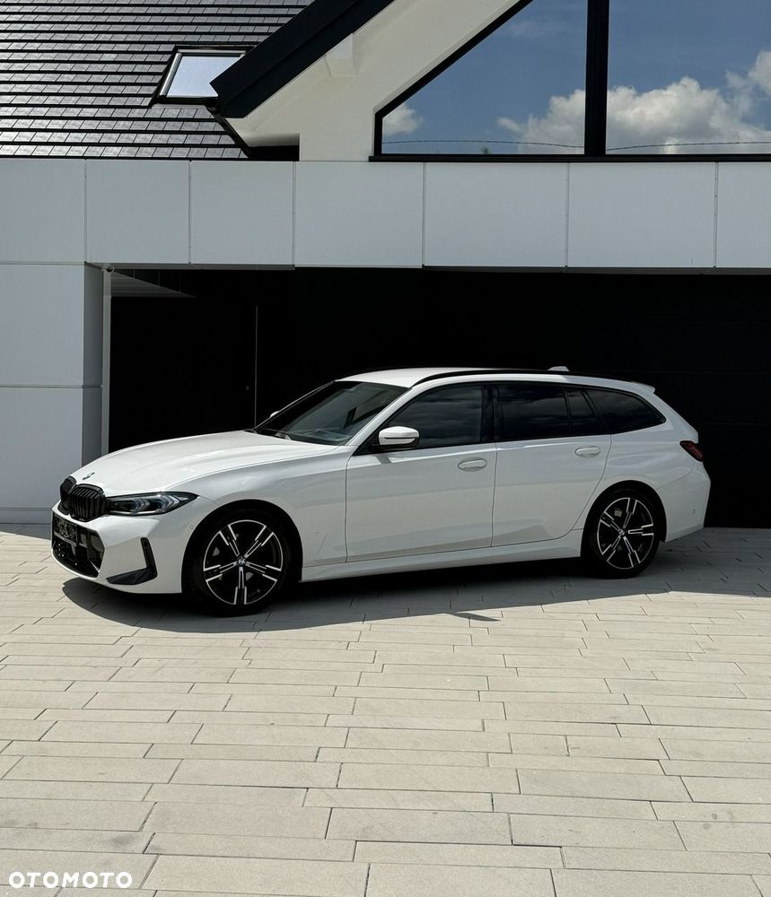 BMW Seria 3 320d xDrive M Sport Shadow sport - 40