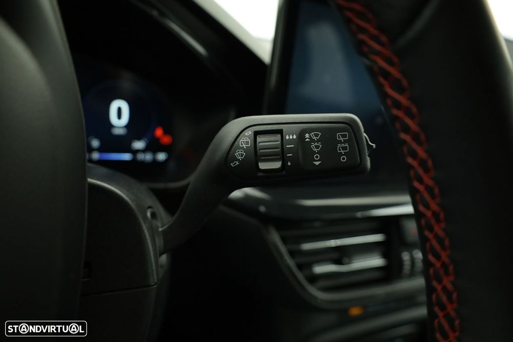 Ford Focus SW 1.0 EcoBoost MHEV ST-Line Aut. - 18