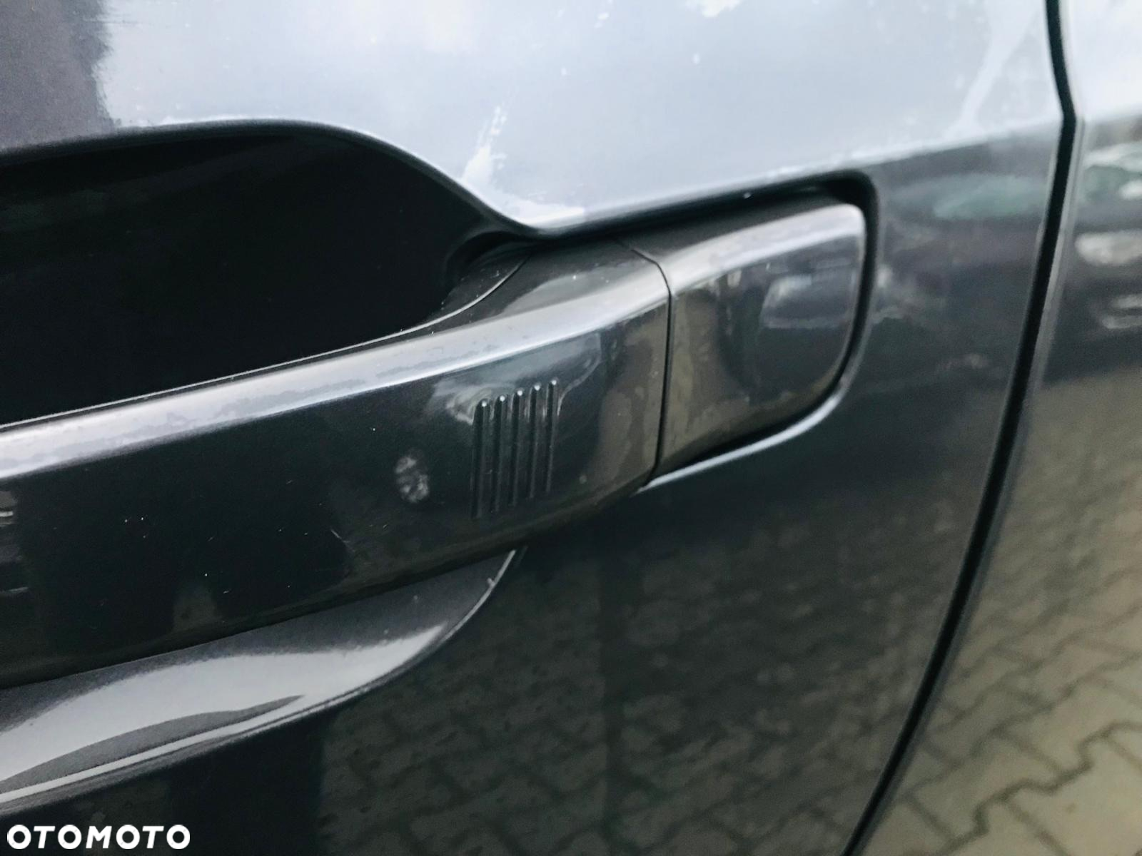 BMW i3 (60 Ah) - 31