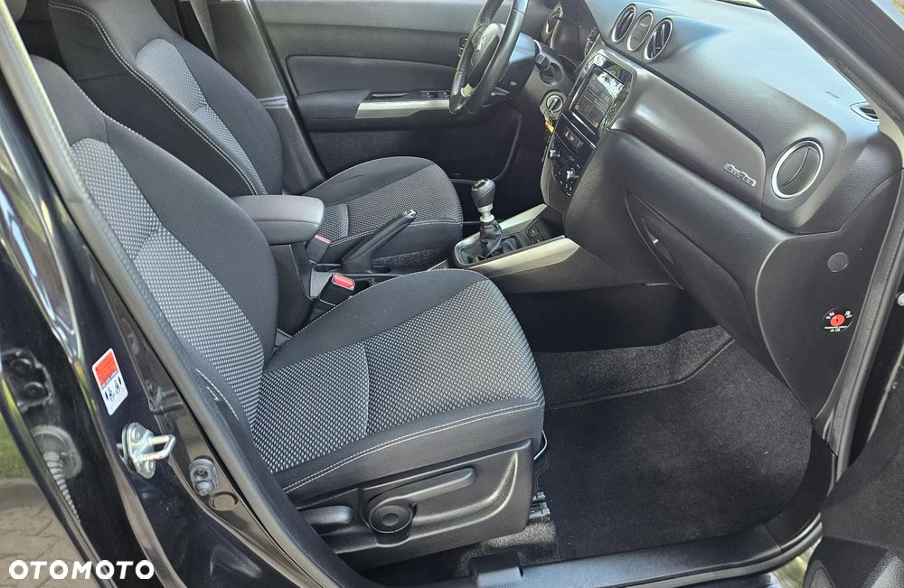 Suzuki Vitara 1.4 Boosterjet Allgrip Comfort+ - 12