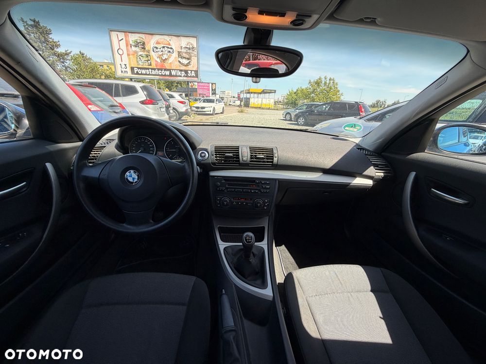 BMW Seria 1 - 18
