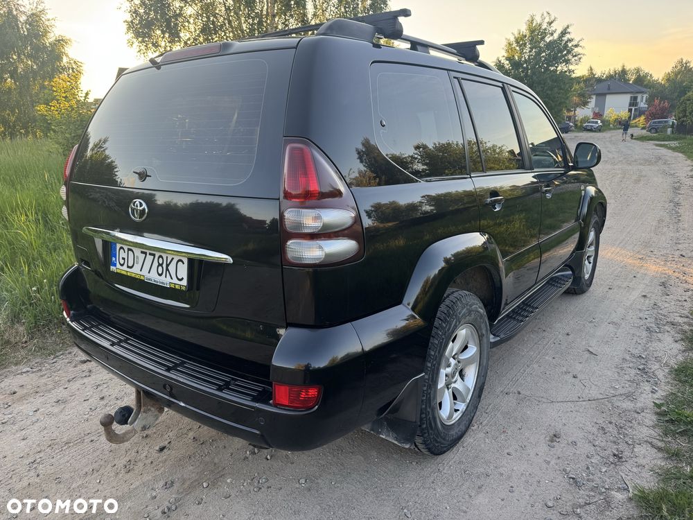 Toyota Land Cruiser - 8