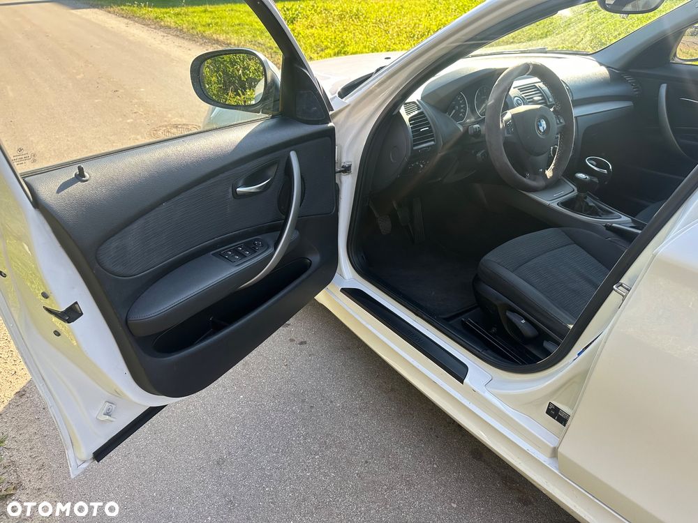 BMW Seria 1 118d DPF Edition Sport - 18