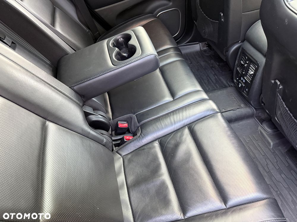 Jeep Grand Cherokee - 31