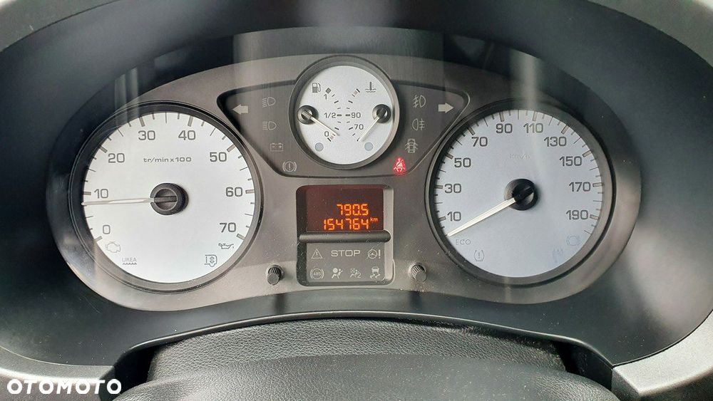 Peugeot Partner 1.6 BlueHDi Active - 21