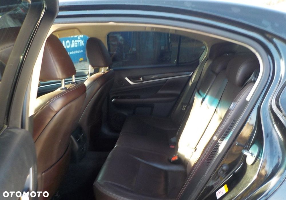 Lexus GS - 23