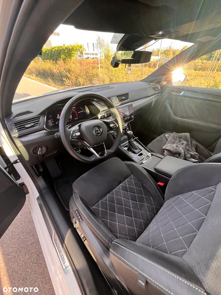 Skoda Superb 2.0 TSI 4x4 Sportline DSG - 8