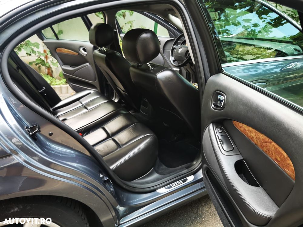 Jaguar S-Type 2.7 Twin Turbo Aut. Executive - 14
