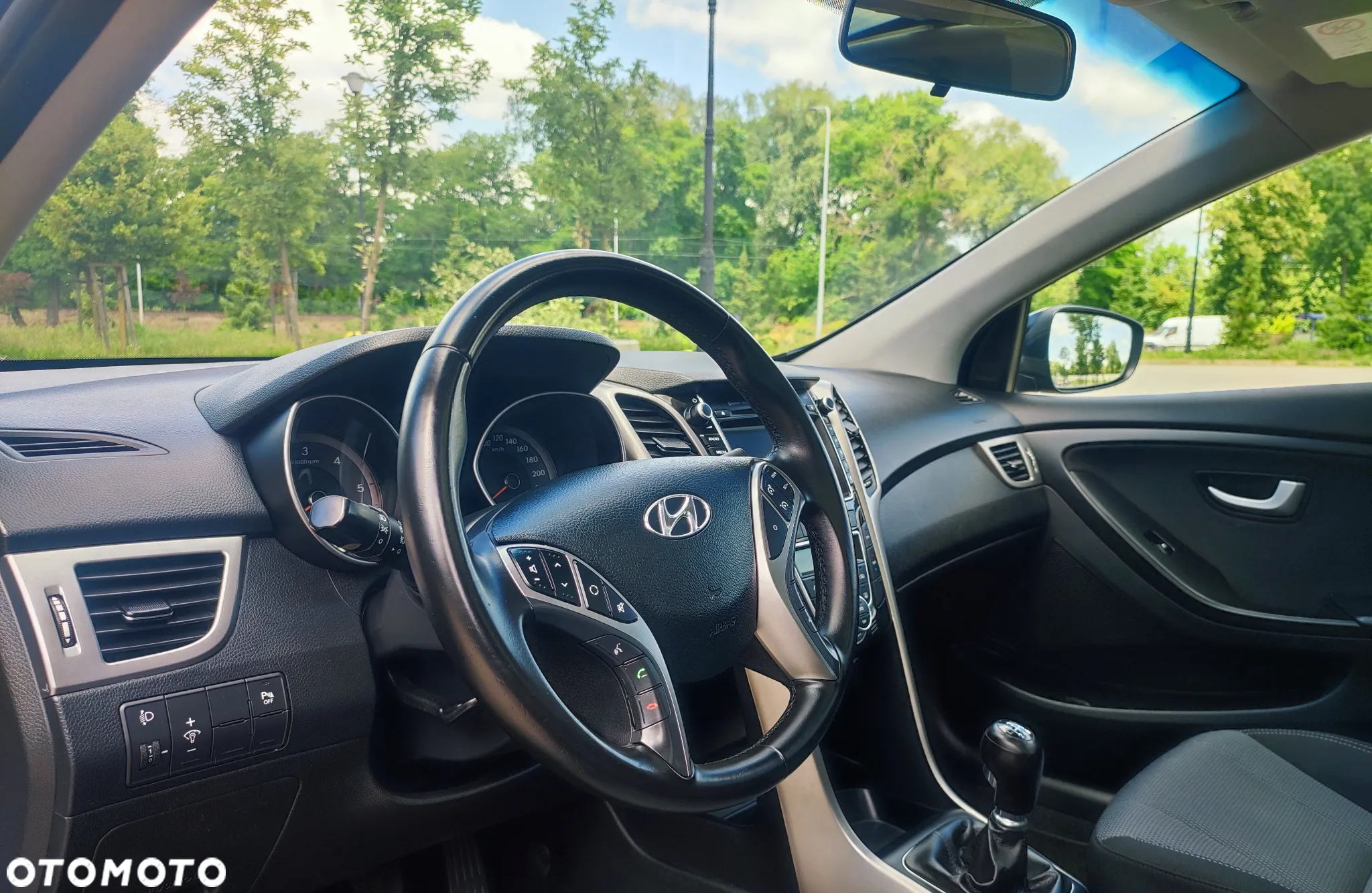 Hyundai i30 1.6 CRDi BlueDrive Go - 23