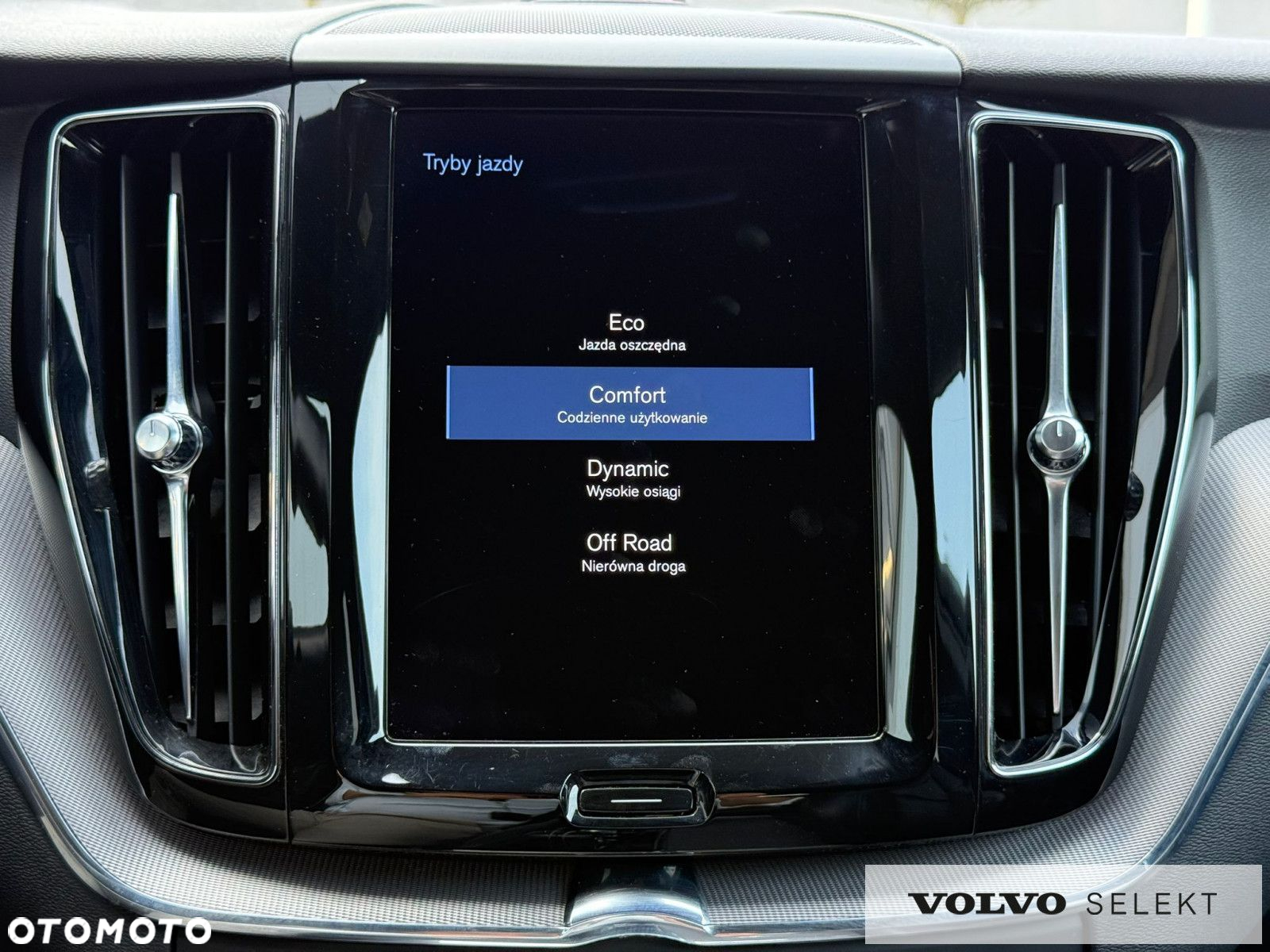 Volvo XC 60 - 28