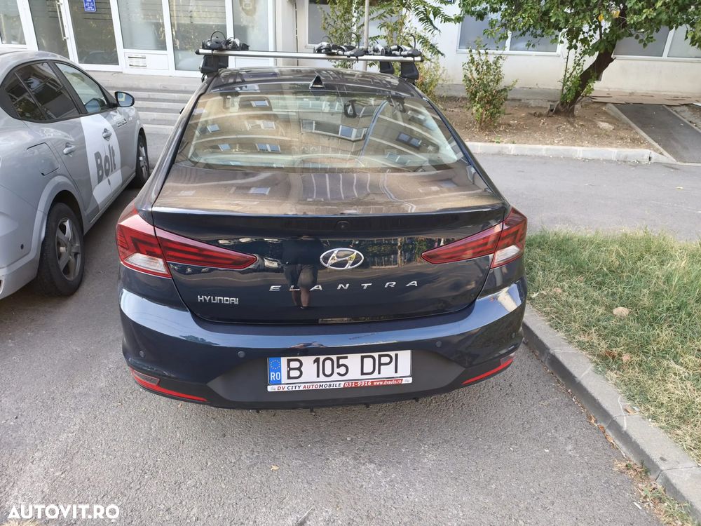 Hyundai Elantra 1.6 MPi Comfort - 34