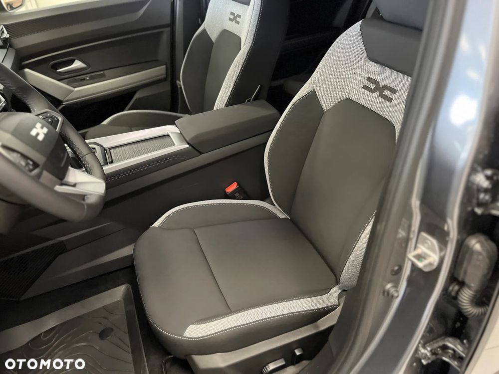 Dacia Bigster 1.8 Full Hybrid 155 Journey MMT - 8
