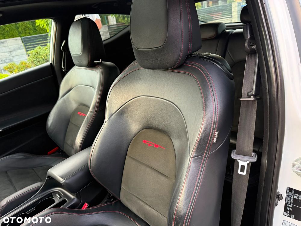 Kia ProCeed 1.6 T-GDI GT L - 23