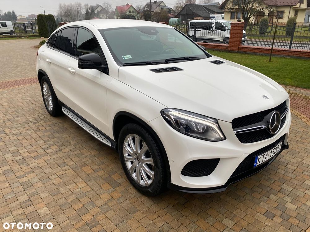Mercedes-Benz GLE - 1