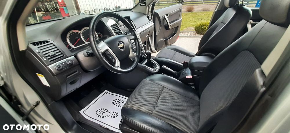 Chevrolet Captiva 2.4 2WD 7 Sitzer LS - 24