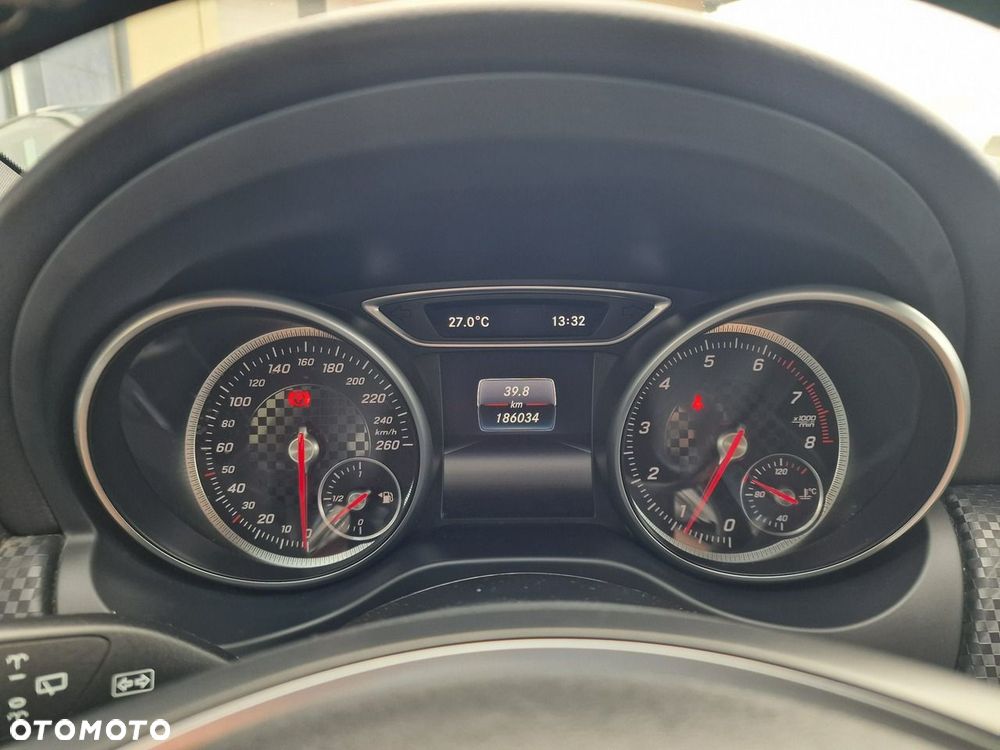 Mercedes-Benz Klasa A 180 (BlueEFFICIENCY) Urban - 33