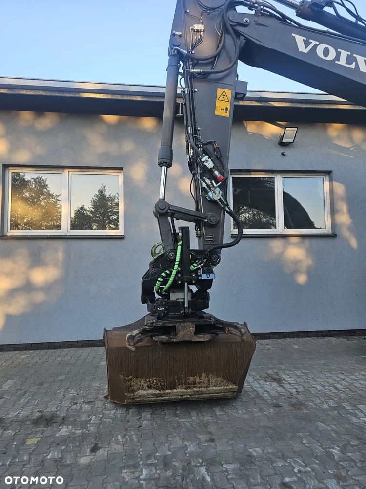 Volvo EC220EL - 21