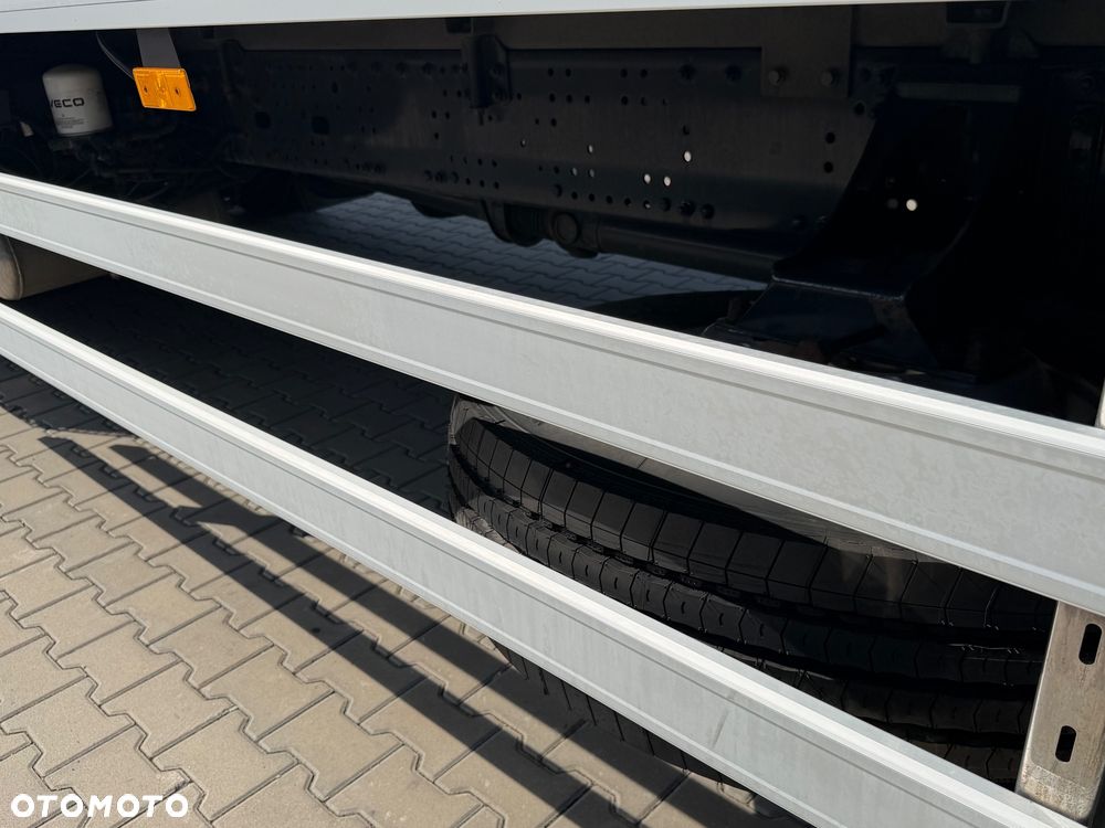 Iveco STRALIS 420 / HI-WAY / KONTENER / WINDA / 23 EUROPALETY / EURO 6 / AUTOMAT / 6x2 / OŚ SKRĘTNA / PODNOSZONA / 2019 ROK / SPROWADZONY - 27
