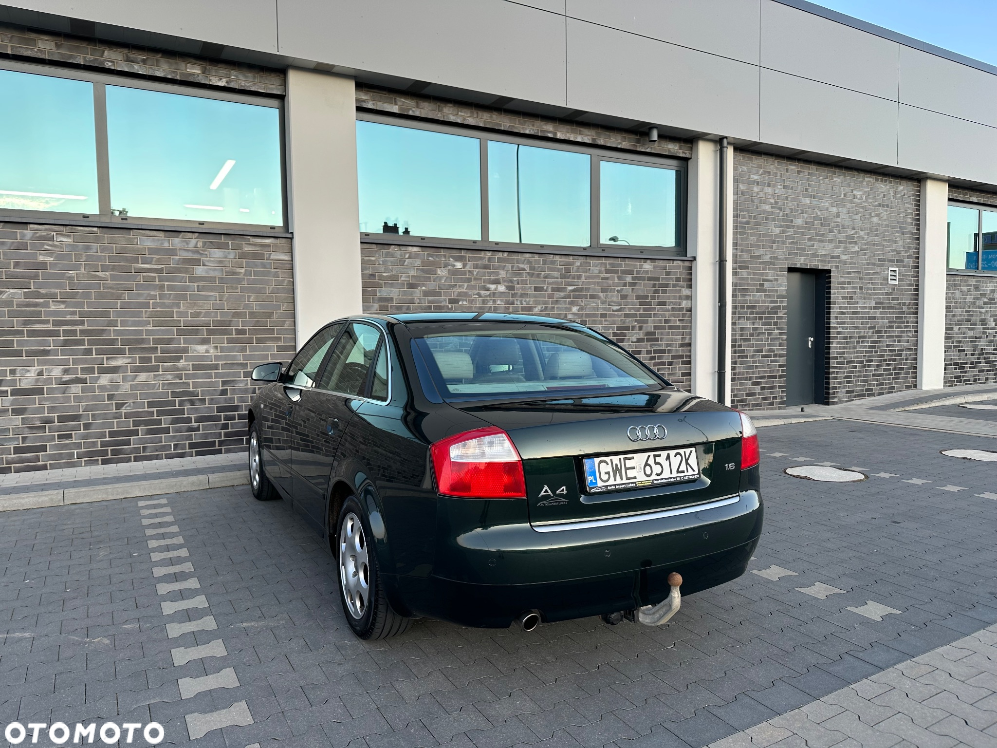Audi A4 1.6 - 4