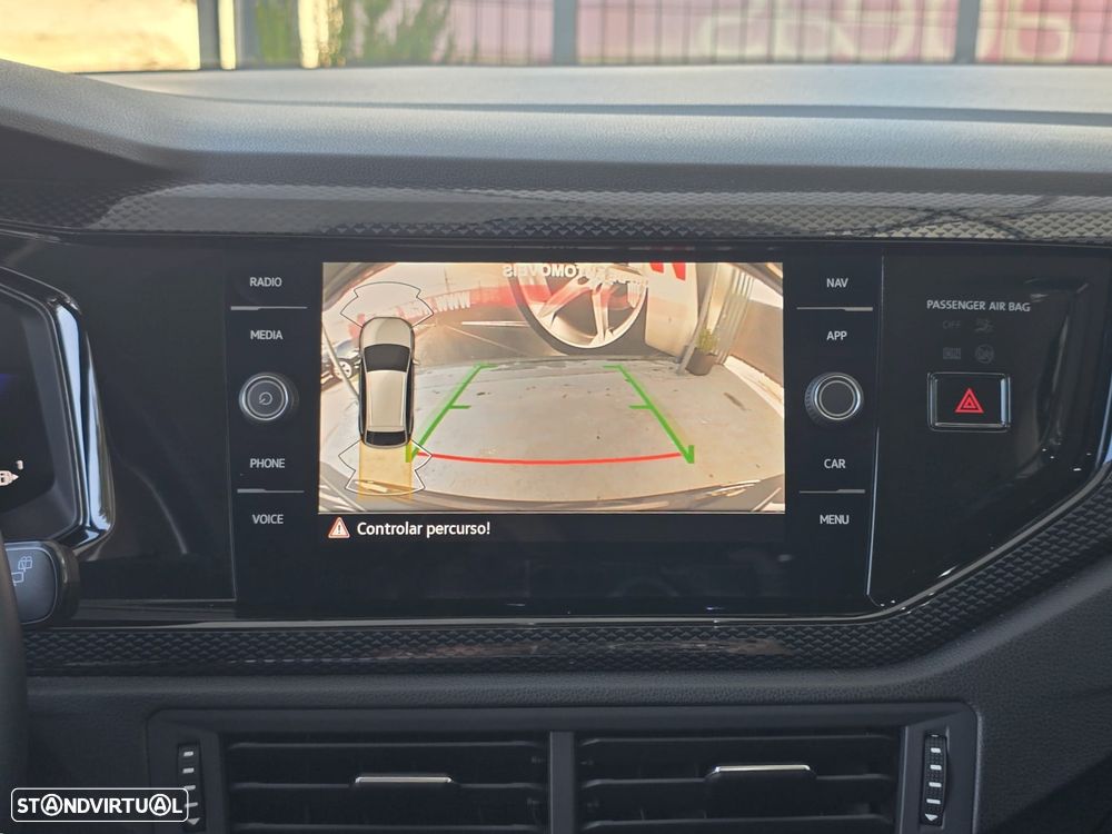 VW Taigo 1.0 TSI Urban DSG - 14
