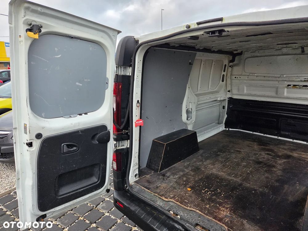 Renault TRAFIC - 8