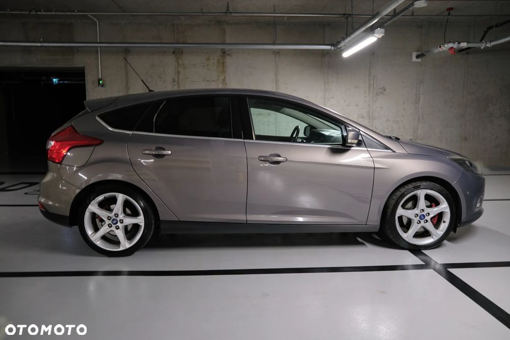 Ford Focus 1.6 EcoBoost Titanium - 2