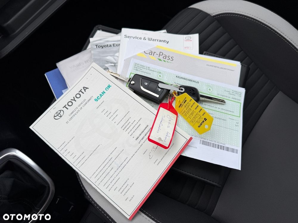 Toyota Yaris 1.33 Premium - 10