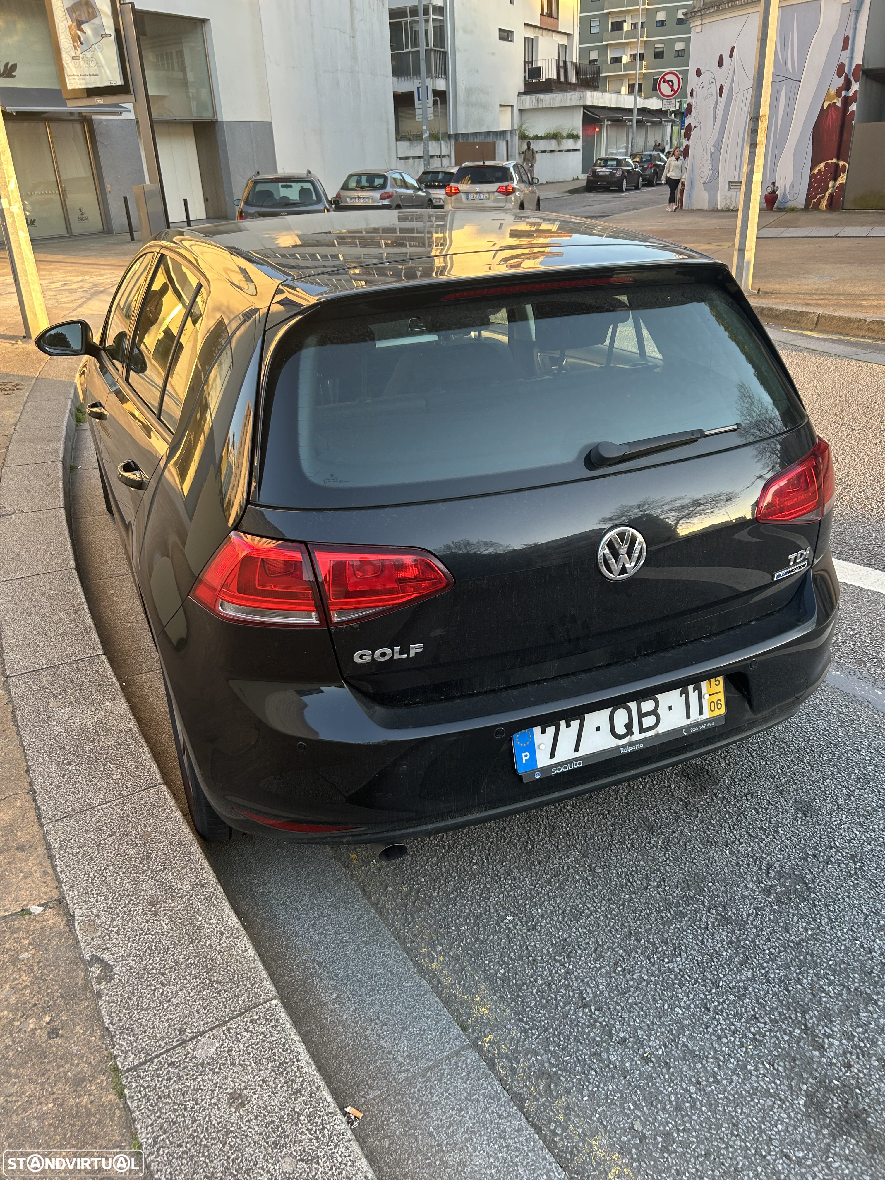 VW Golf 1.6 TDi BlueMotion Trendline - 10