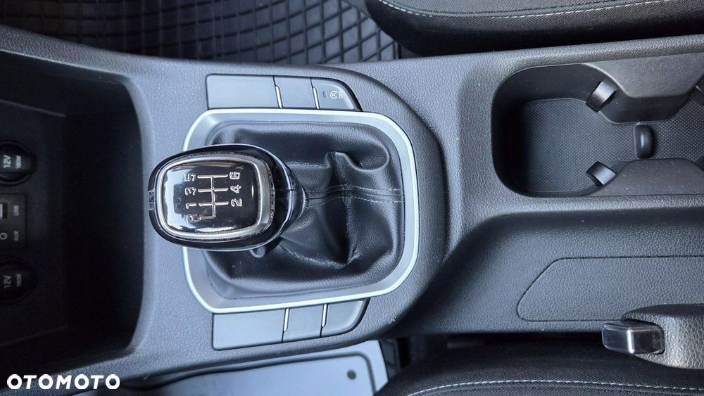 Hyundai i30 1.4 Classic + - 24