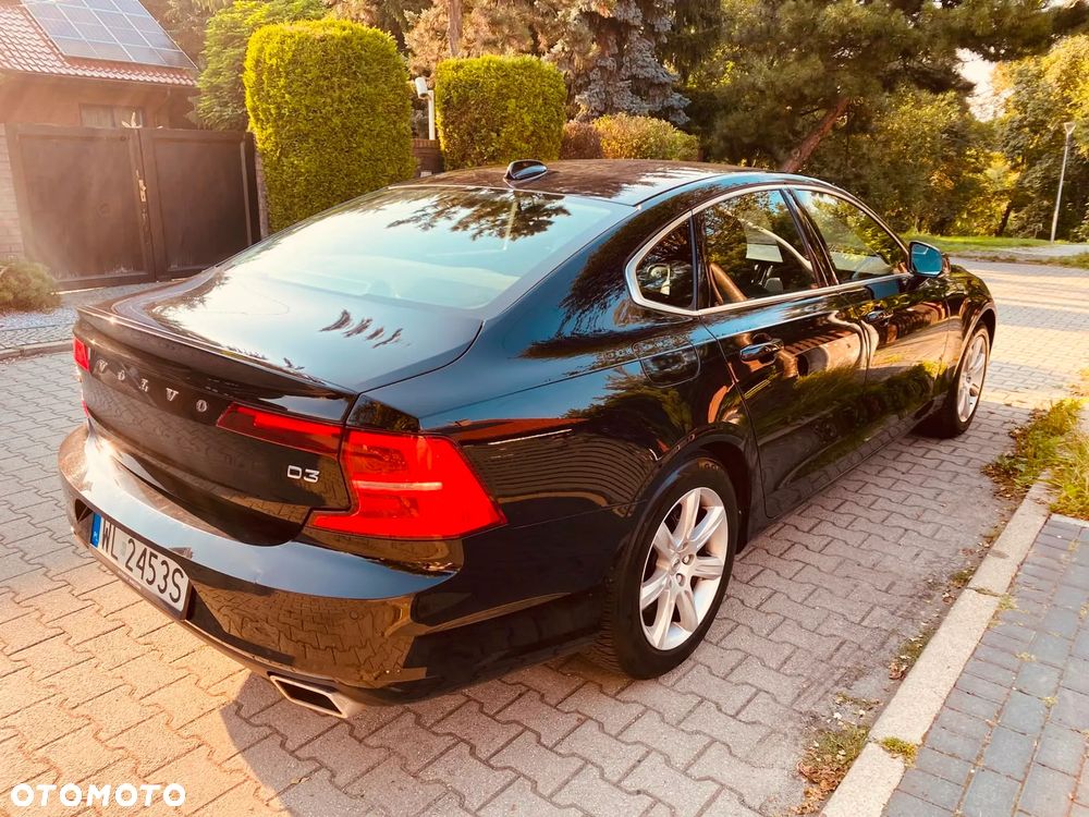 Volvo S90 D3 Momentum - 4