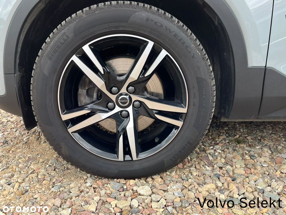 Volvo XC 40 - 31