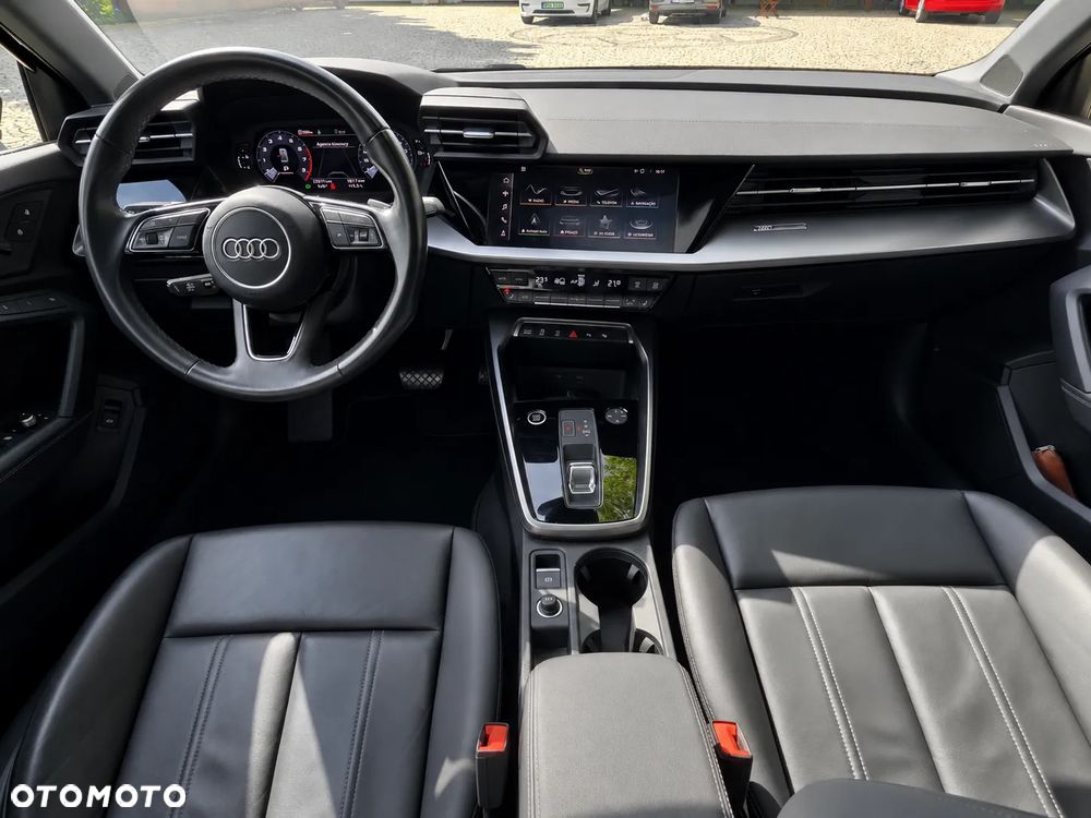 Audi A3 Limousine 40 TFSI quattro S tronic advanced - 8