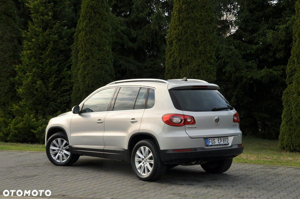 Volkswagen Tiguan - 13