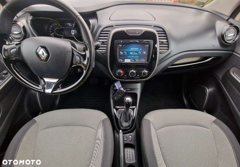 Renault Captur - 25