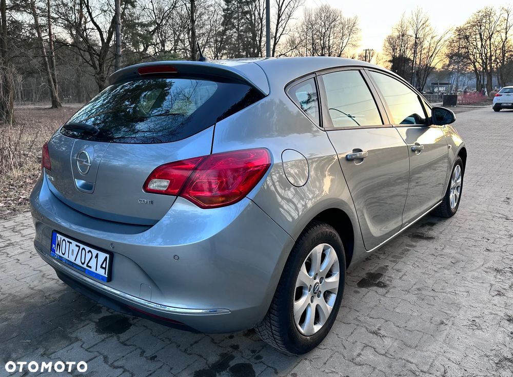 Opel Astra - 5