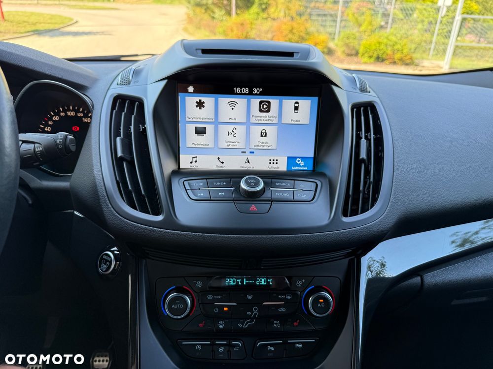 Ford Kuga 1.5 EcoBoost FWD ST-Line X - 17