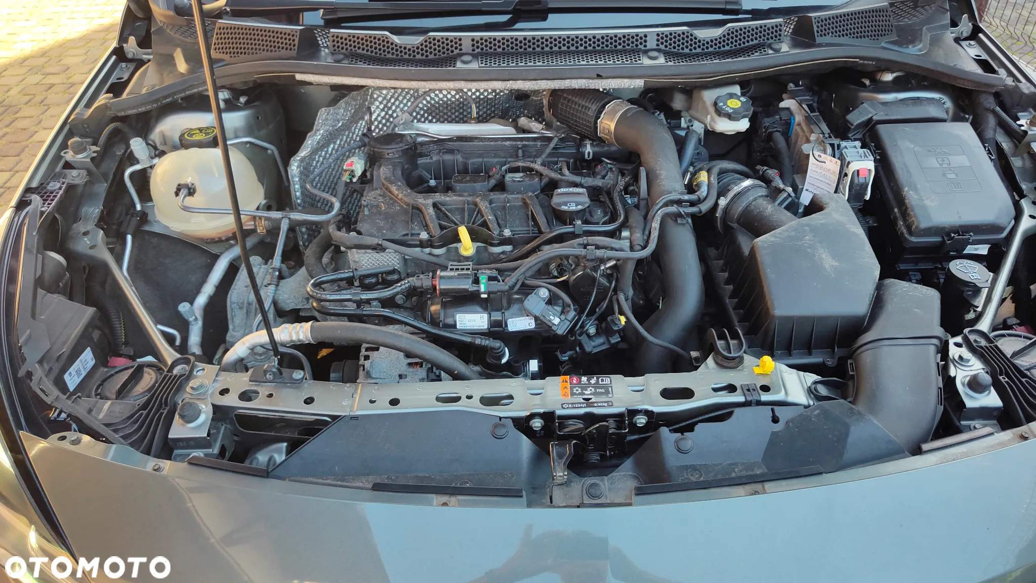 Opel Astra V 1.2 T GS Line S&S - 18